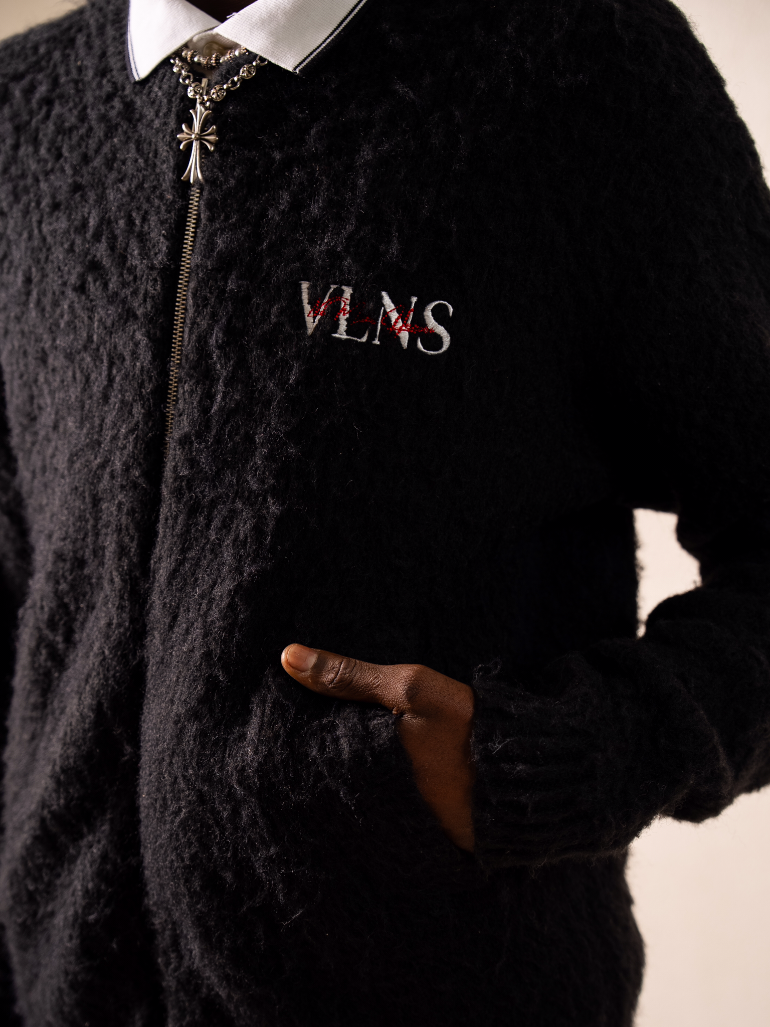 VLNS “ FIND YOUR IDENTITY” FULL ZIP UP  MOHAIR CARDIGAN (BLACK)