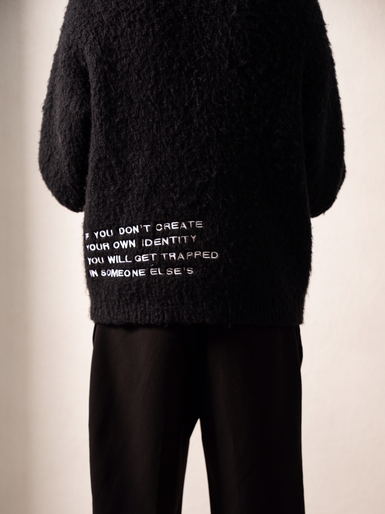 VLNS “ FIND YOUR IDENTITY” FULL ZIP UP  MOHAIR CARDIGAN (BLACK)